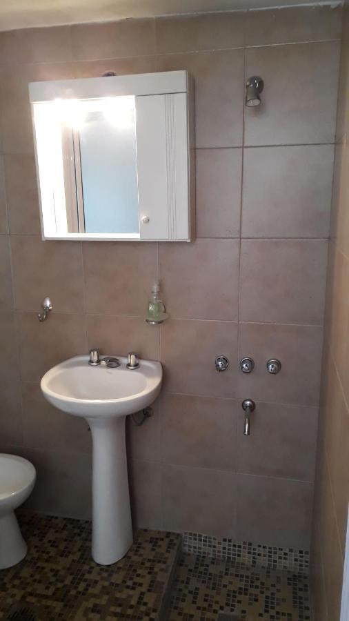 Casa Cerca Del Centro Bed&Breakfast Mendoza Kültér fotó