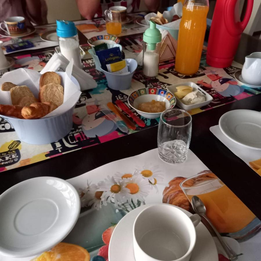 Casa Cerca Del Centro Bed&Breakfast Mendoza Kültér fotó