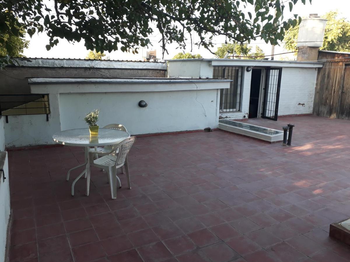 Casa Cerca Del Centro Bed&Breakfast Mendoza Kültér fotó